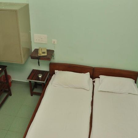 Valli Hotel タンジャーヴール エクステリア 写真
