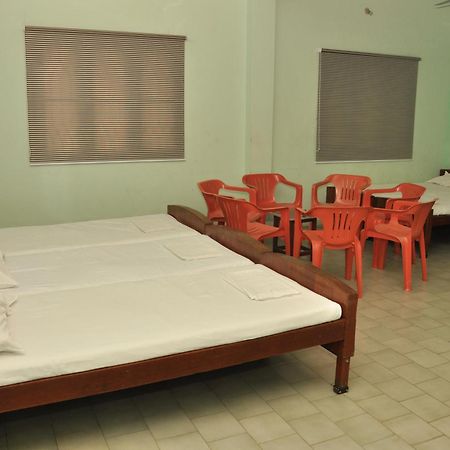 Valli Hotel タンジャーヴール エクステリア 写真