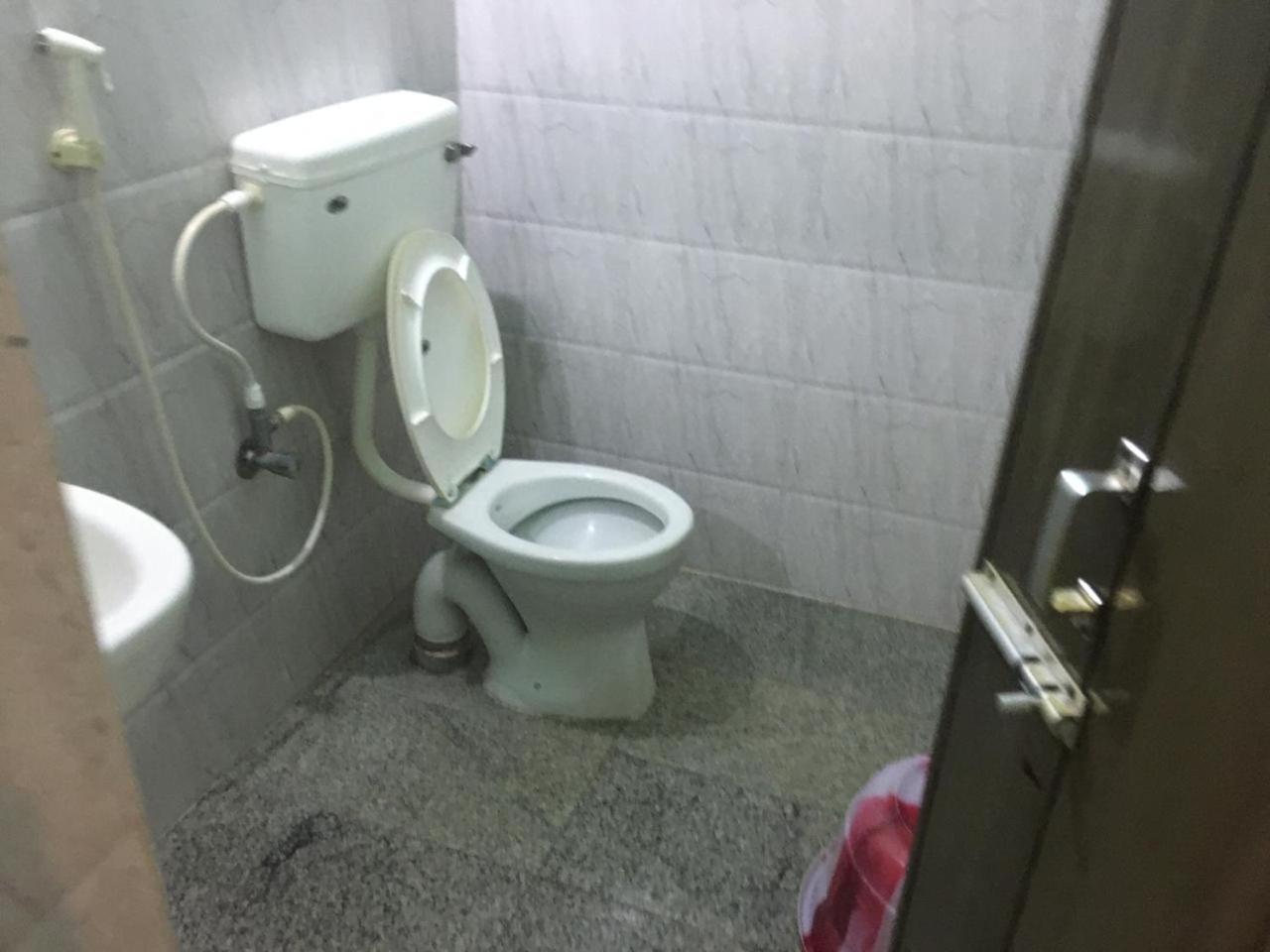 Valli Hotel タンジャーヴール エクステリア 写真
